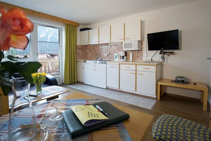 Room 13 of 46