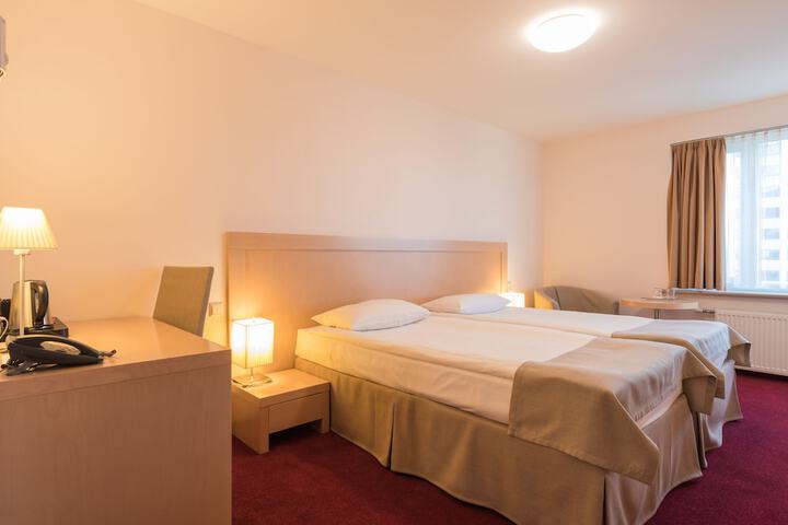 Room 5 of 58