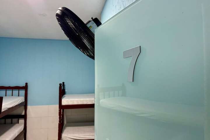 Room 22 of 85