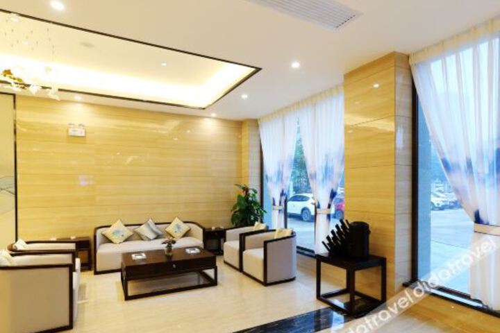 Hotel Interior 12 of 35