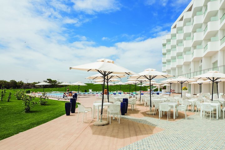 Terrace/Patio 123 of 128