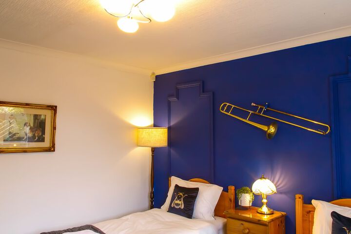 Room 145 of 174