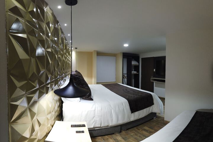 Room 48 of 57