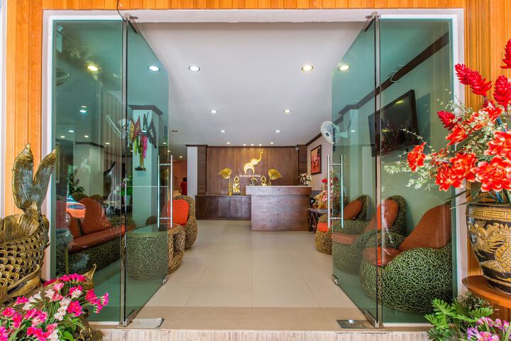 Hotel 4 of 63