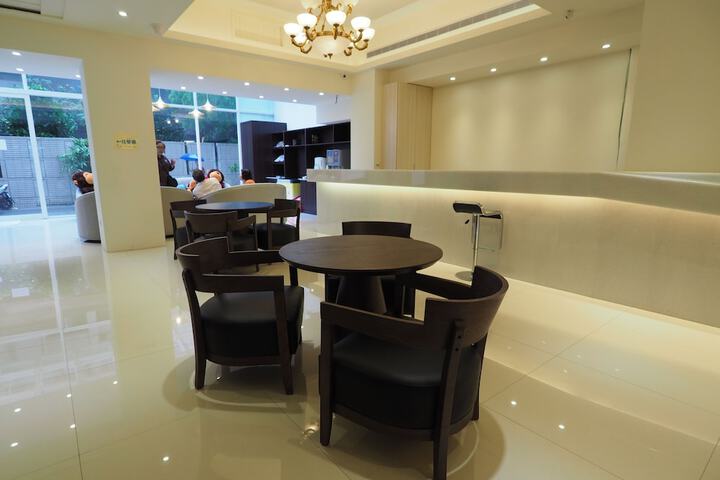 Hotel Interior 4 of 69