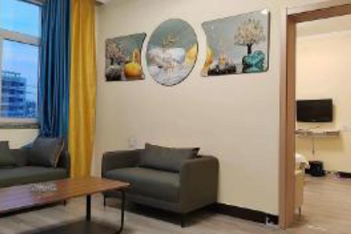 Heshun Hotel (Hunyuan Peoples Hospital Branch)