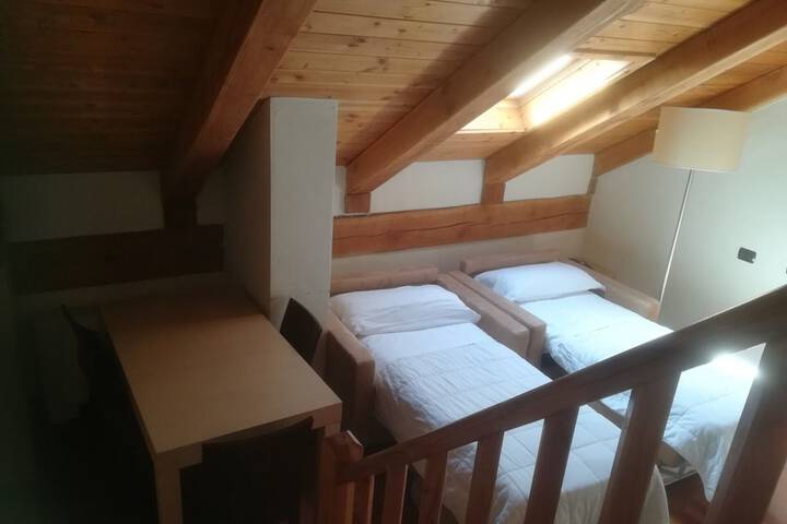 Room 4 of 59
