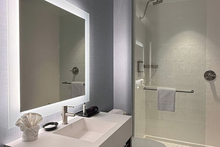 Room 20 of 58