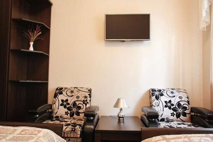 Room 14 of 50