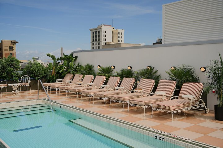 Pool 49 of 72
