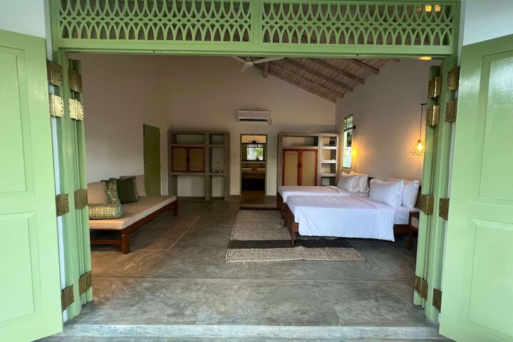 Room 15 of 79