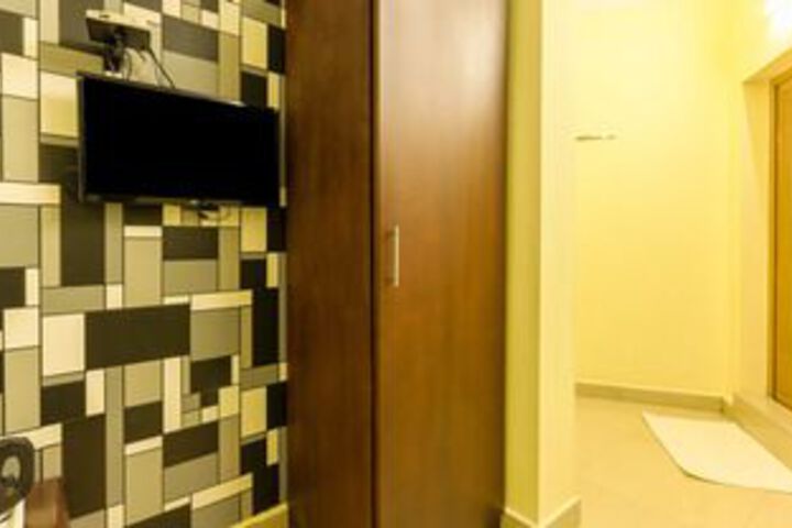 Room 36 of 43