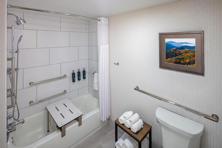 Clean Restrooms
