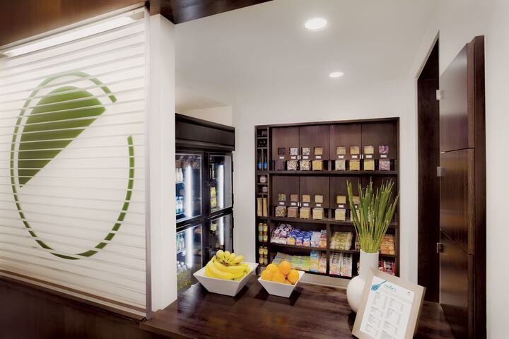 Snack bar