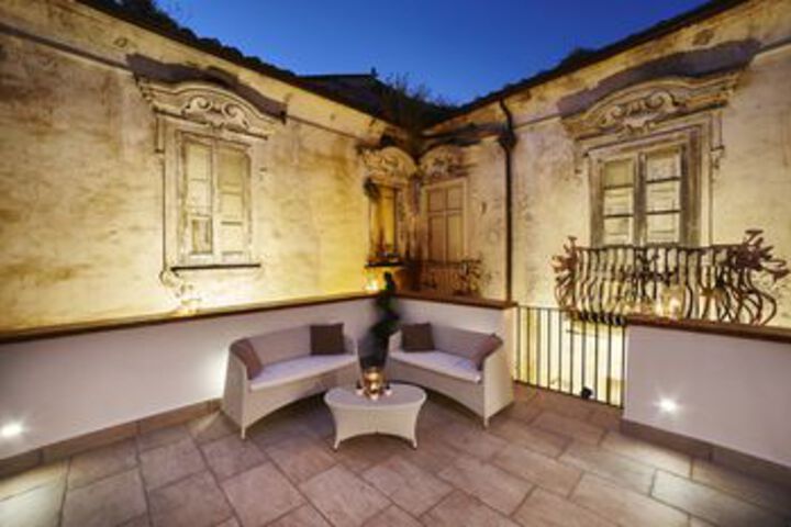 Terrace/Patio 11 of 11