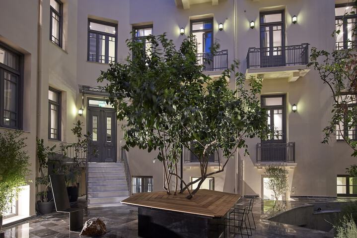 Hotel Exterior 63 of 71