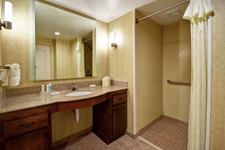 Bathroom shower