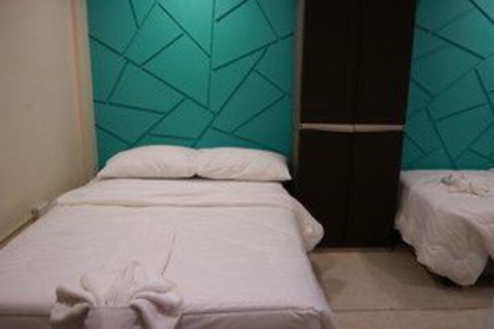 Room 22 of 36