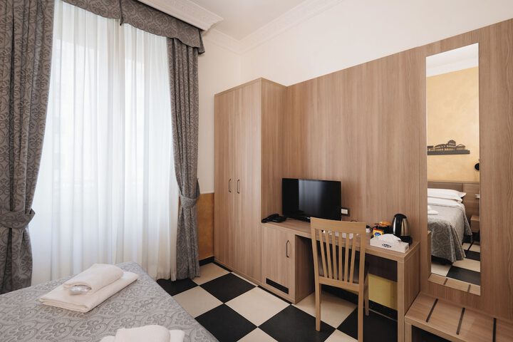 Room 55 of 180