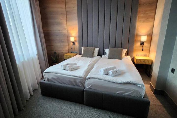 Jorela Family Hotel