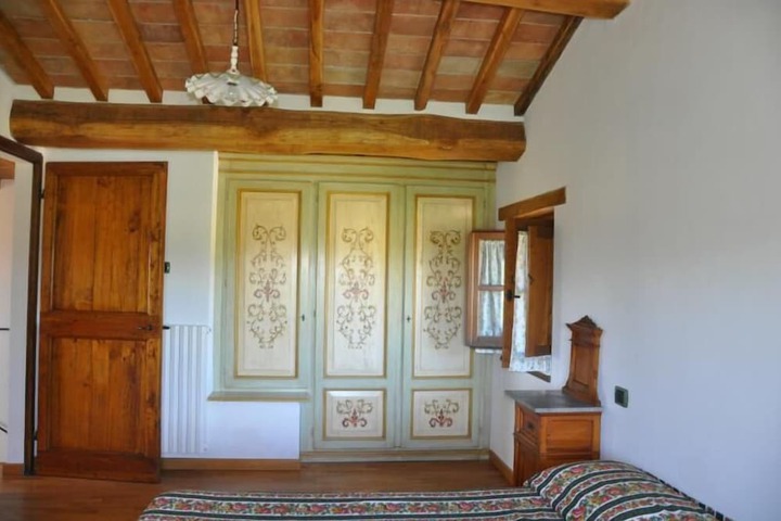Room 9 of 51