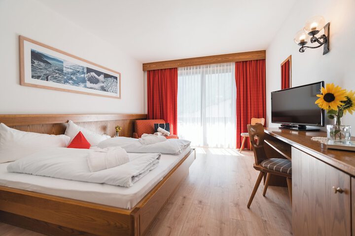 Room 6 of 20