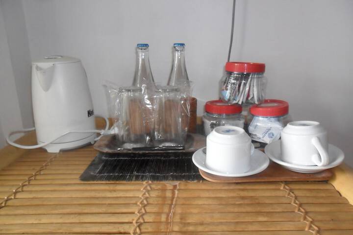 Breakfast/Coffee Service 38 of 103