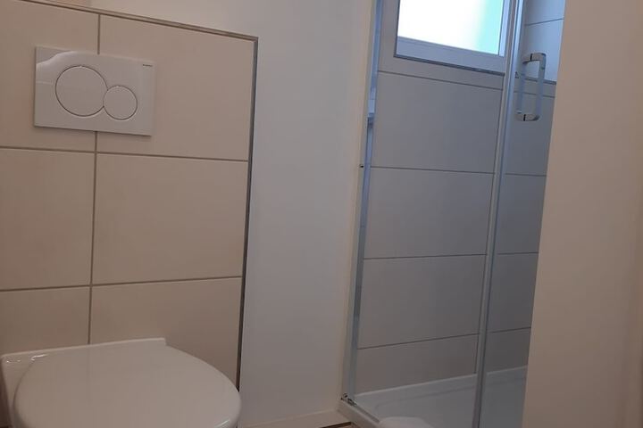 Room 18 of 31