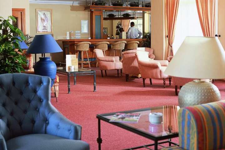 Lobby Photos
