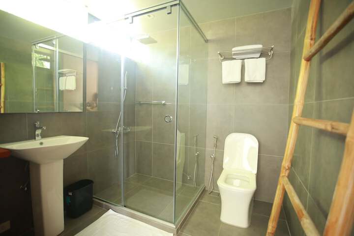 Room 20 of 74