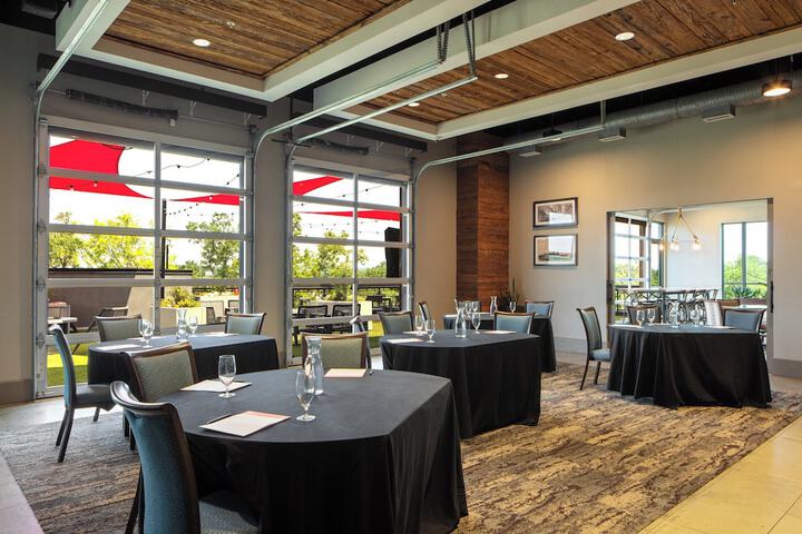 Meeting facility