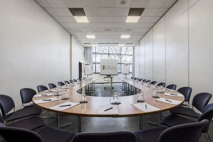 Meeting 44 of 50
