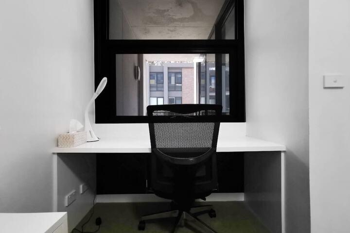 Room 8 of 20