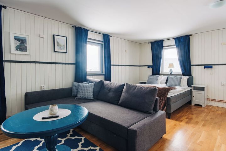 Room 15 of 67