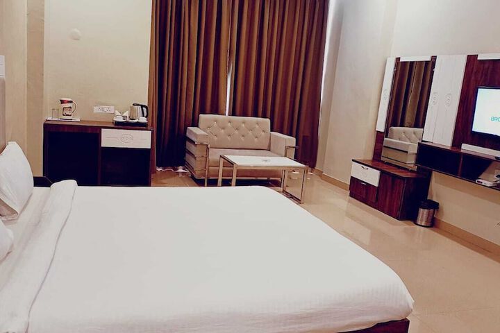 Room 10 of 54