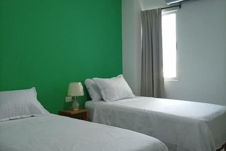 Room 7 of 125