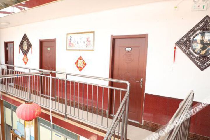 Hotel Interior 10 of 32