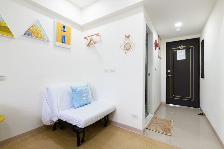 Room 70 of 129