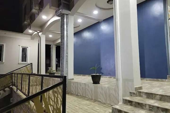 Hotel 64 of 65