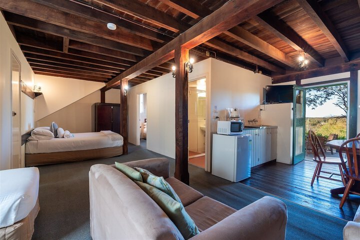 Room 42 of 120
