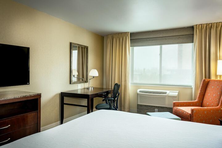 Room 18 of 51