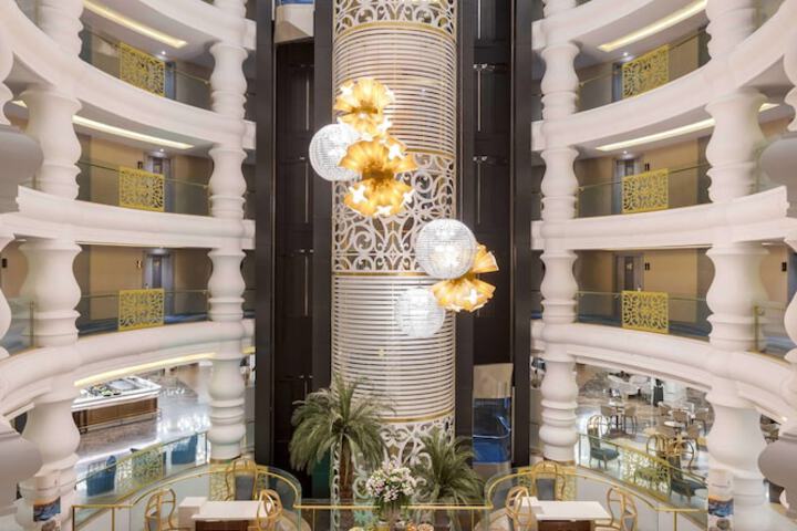 Guest Lobby