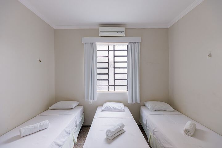 Room 13 of 46