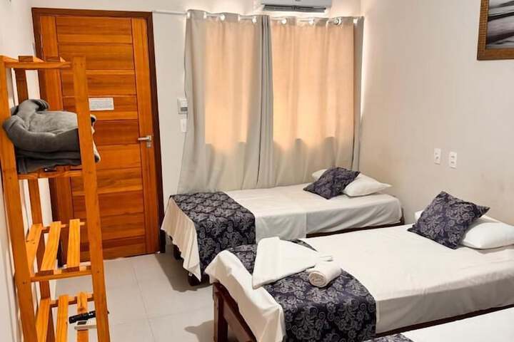 Room 4 of 20