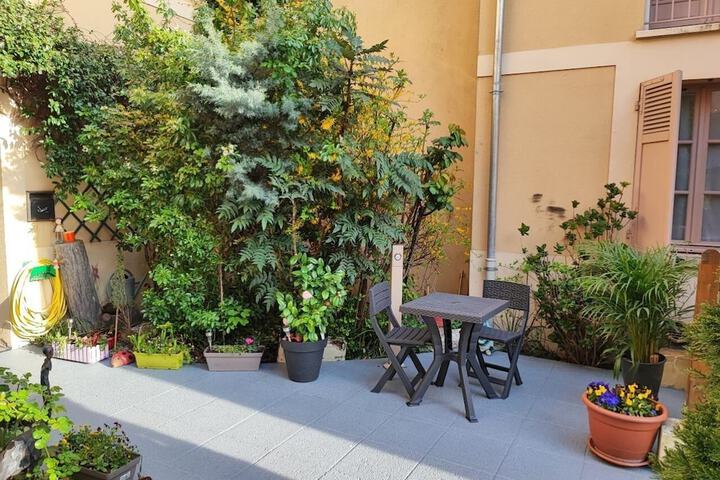 Terrace/Patio 18 of 40