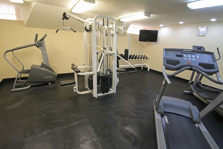 Hotel Gym Photos