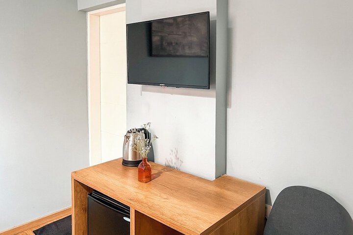 Room 25 of 107