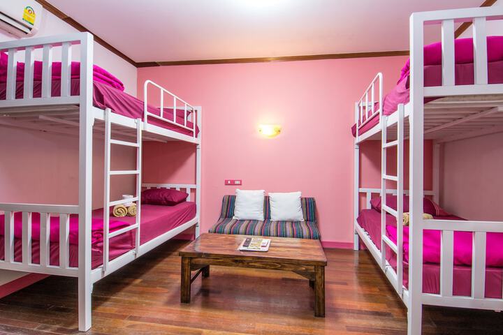 Room 6 of 55