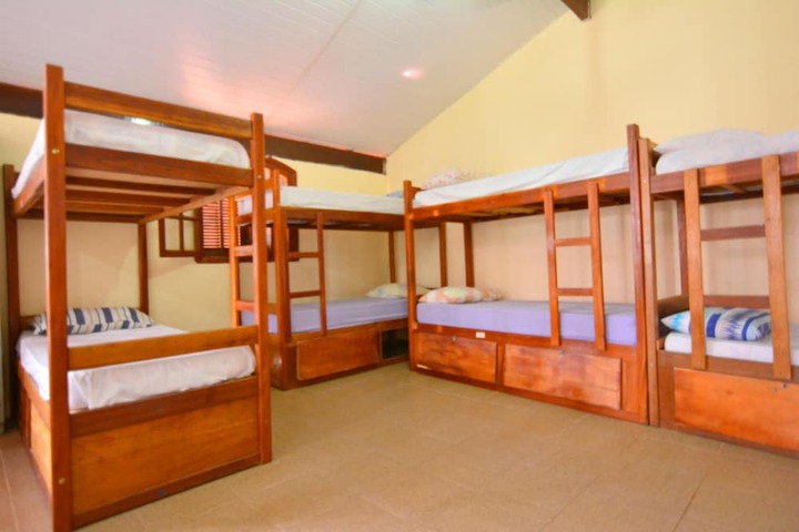 Room 14 of 36