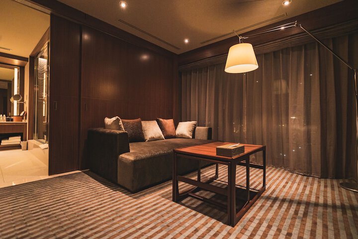 Room 15 of 45